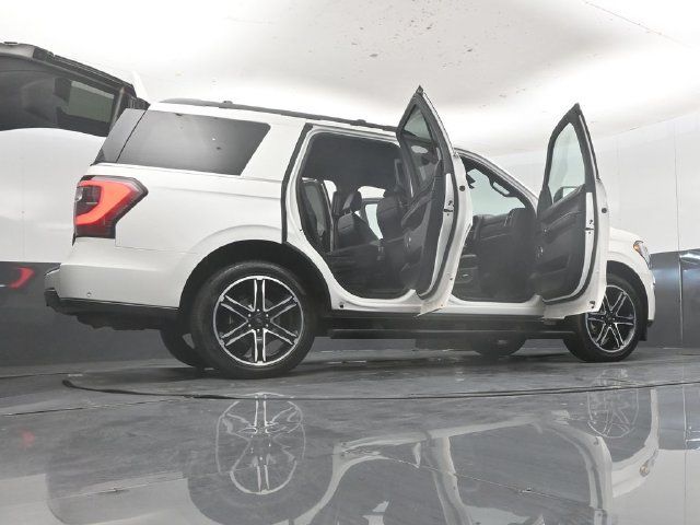 Used 2021 Ford Expedition Limited AWD/4WD image 62