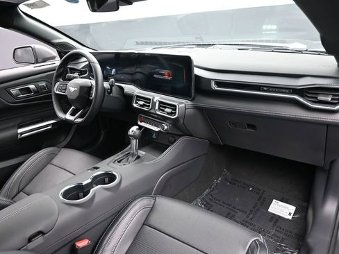 New 2026 Ford Mustang Premium image 32