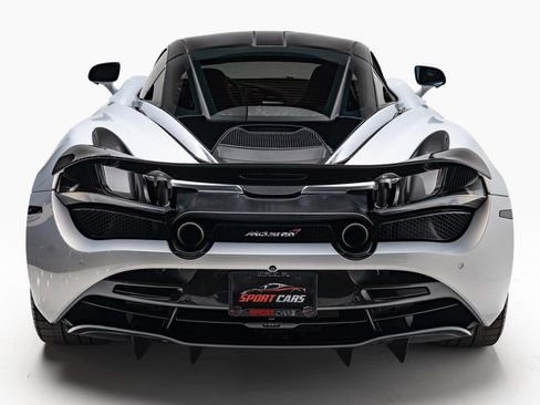 Used 2018 McLaren 720S Performance image 11