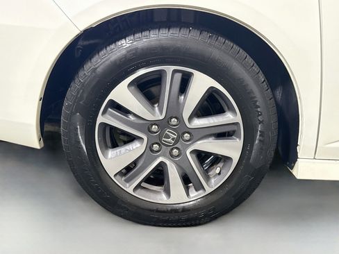 Used 2017 Honda Odyssey Touring image 33