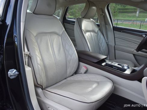 Used 2017 Ford Fusion Platinum FWD image 13