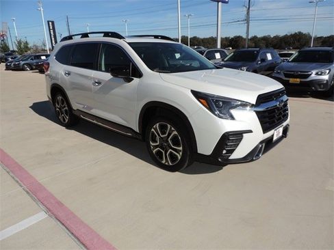 Certified 2025 Subaru Ascent Touring image 3