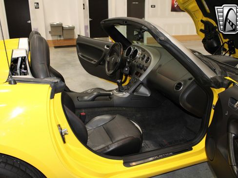 Used 2008 Pontiac Solstice GXP w/ Premium Package image 7