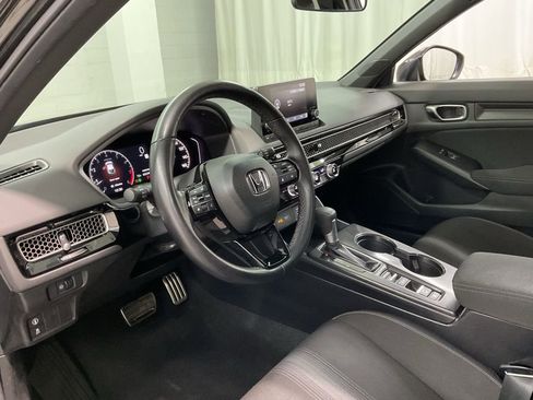 Used 2024 Honda Civic Sport image 17