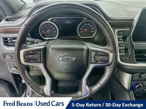 Used 2021 Chevrolet Tahoe Z71 w/ Z71 Off-Road Package AWD/4WD image 17