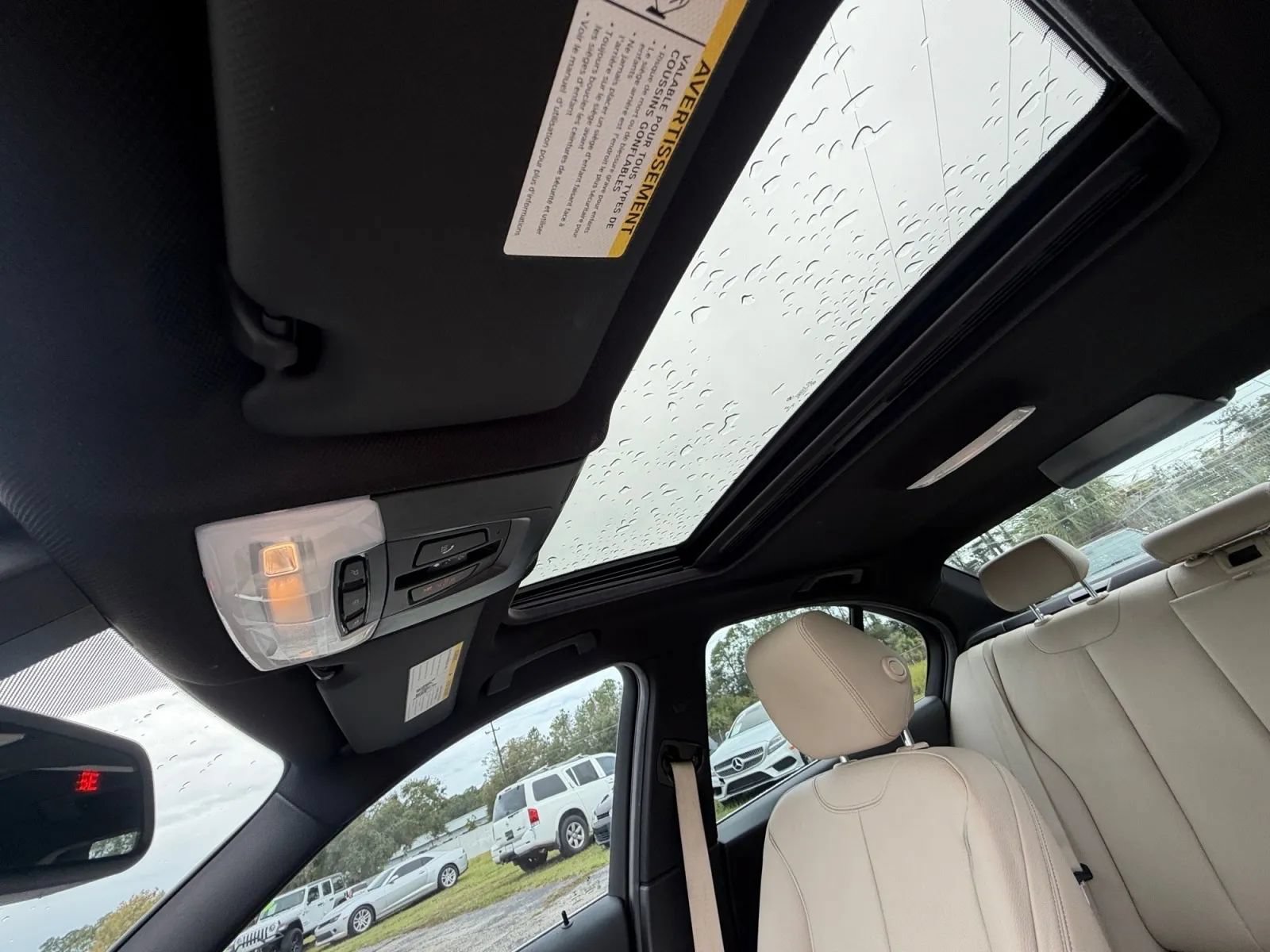 Used 2017 BMW 330i Sedan RWD image 21