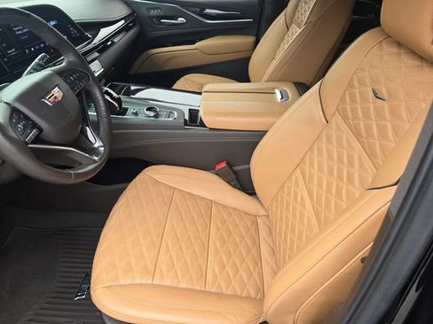 Used 2024 Cadillac Escalade Sport w/ LPO, ONYX Package RWD image 22