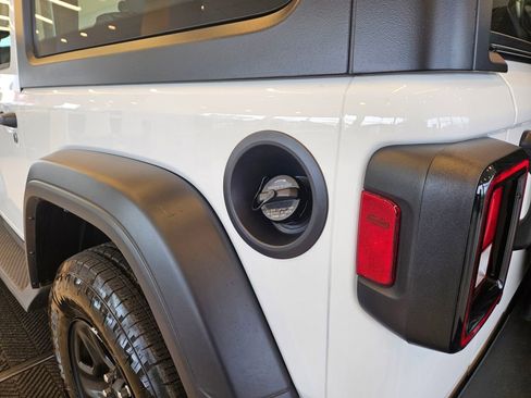 Used 2024 Jeep Wrangler Sport image 30