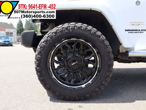 Used 2013 Jeep Wrangler Unlimited Sahara w/ Mopar Chrome Edition Group AWD/4WD image 23