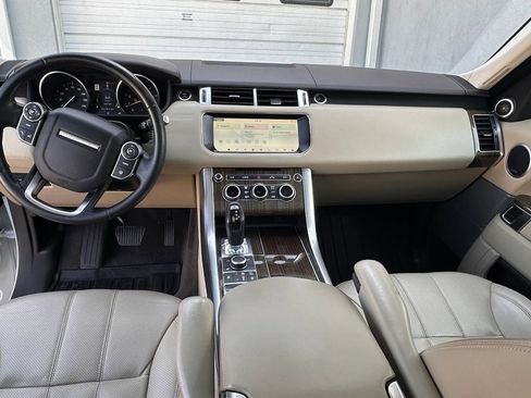 Used 2017 Land Rover Range Rover Sport HSE image 21