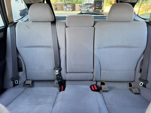 Used 2019 Subaru Outback 2.5i AWD/4WD image 30