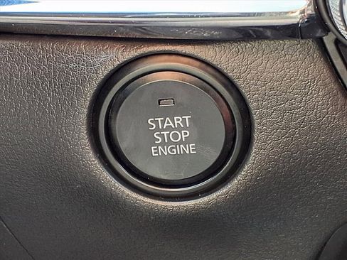 Used 2022 MAZDA CX-30 AWD 2.5 S w/ Preferred Package image 22