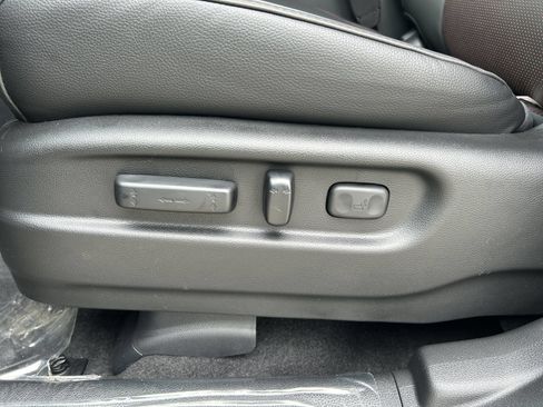 Used 2026 Honda Ridgeline Black Edition image 14