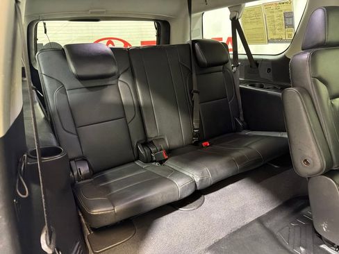 Used 2020 GMC Yukon XL SLT AWD/4WD image 17