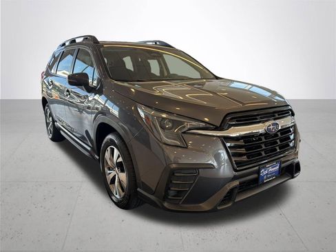 Used 2023 Subaru Ascent Premium w/ Convenience Package AWD/4WD image 5