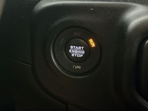 Used 2020 Jeep Wrangler Unlimited Sport S AWD/4WD image 21