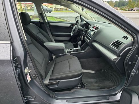 Used 2018 Subaru Outback 2.5i image 11
