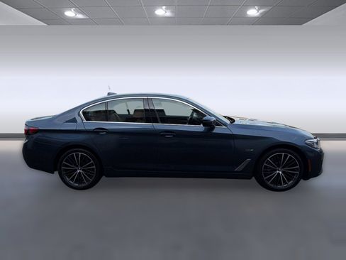 Used 2023 BMW 530e w/ Premium Package RWD image 8