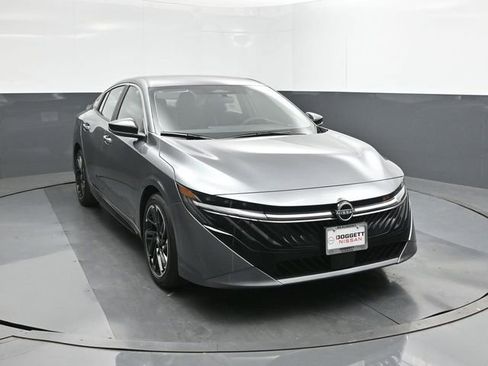 New 2026 Nissan Sentra SR w/ Floor Mat Package image 22