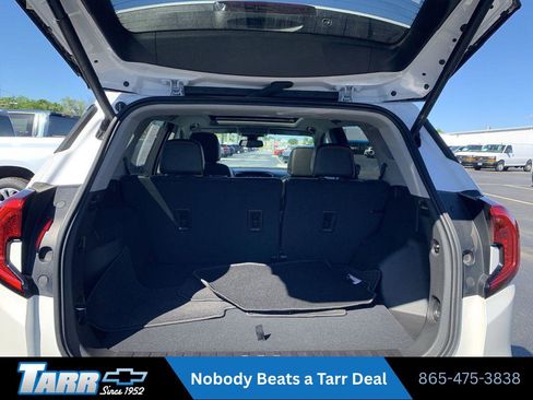 Used 2024 GMC Terrain AT4 w/ Tech Package AWD/4WD image 20