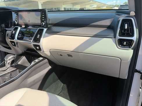 Used 2021 Kia Sorento SX FWD image 33