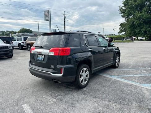 Used 2017 GMC Terrain SLT w/ Open Road Package AWD/4WD image 3