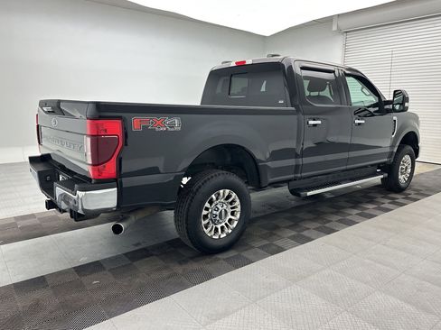 Used 2020 Ford F250 XLT w/ XLT Premium Package image 9