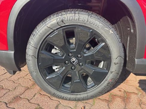 New 2026 Honda Pilot Black Edition image 4