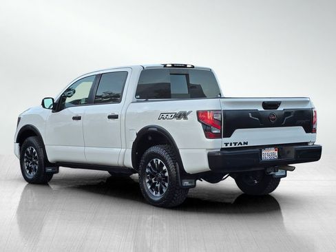 Used 2021 Nissan Titan PRO-4X image 6