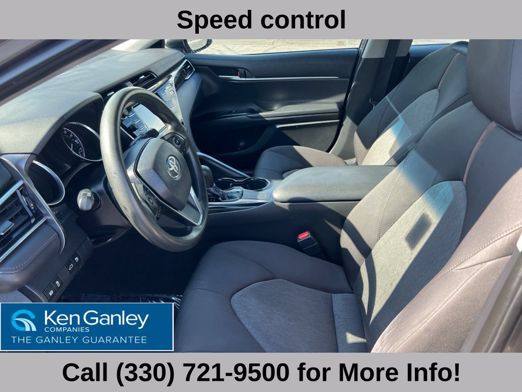 Used 2018 Toyota Camry LE FWD image 38