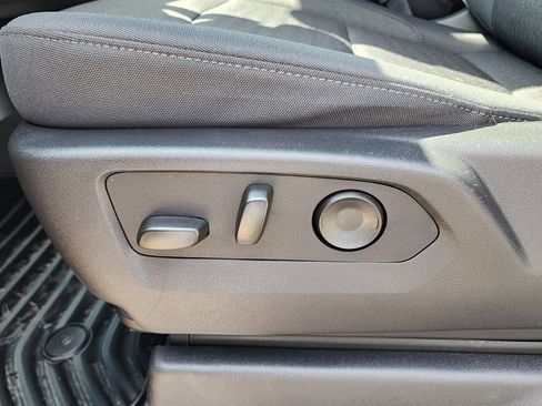 New 2026 GMC Sierra 1500 Elevation image 18