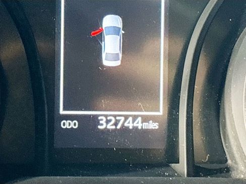 Used 2024 Toyota Camry SE image 14