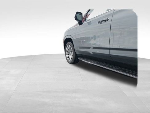 New 2026 Chevrolet Suburban Premier w/ Sun And Tow Package image 14