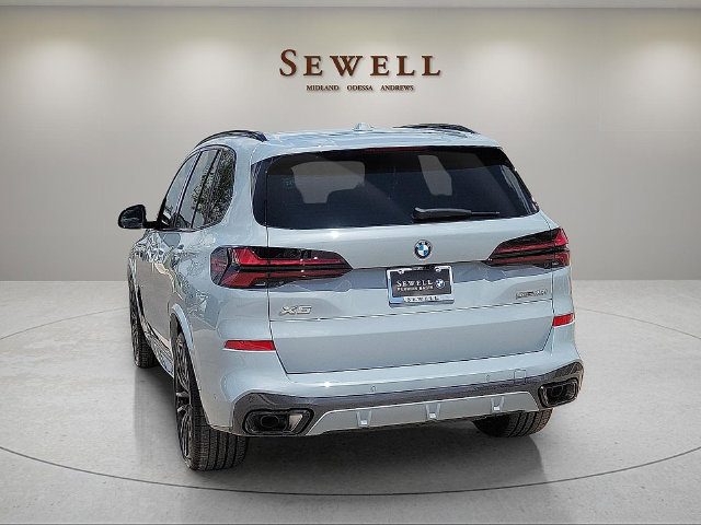 Used 2026 BMW X5 sDrive40i w/ M Sport Package RWD image 3
