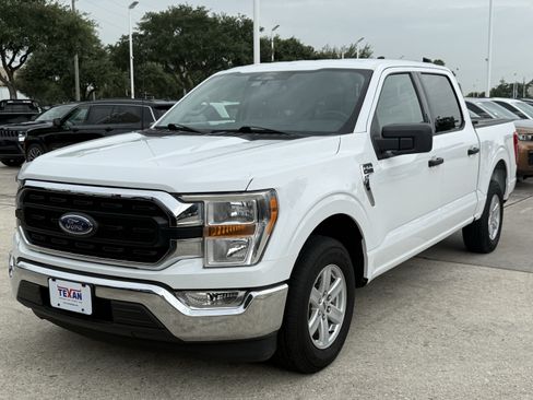 Used 2022 Ford F150 XLT w/ Equipment Group 301A Mid RWD image 9