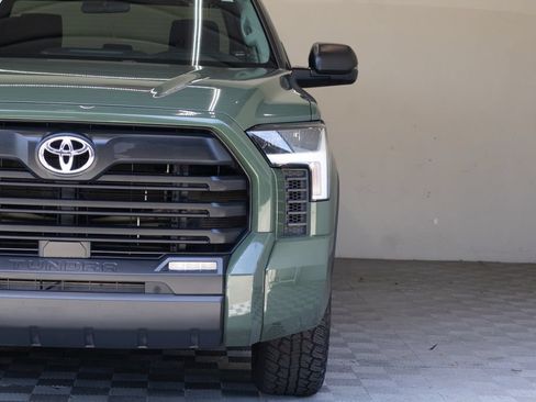 Used 2022 Toyota Tundra SR5 w/ Convenience Package RWD image 5