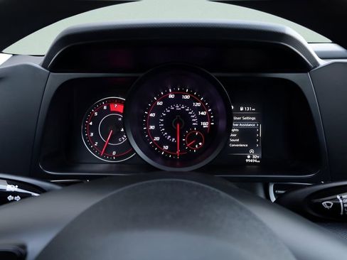 Used 2021 Hyundai Elantra SE image 31