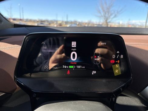 New 2026 Volkswagen ID.4 Pro image 15