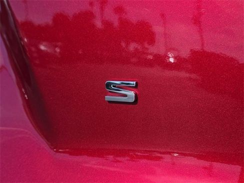 Certified 2021 Kia Sorento S image 13