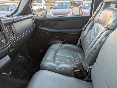 Used 2000 Chevrolet Silverado 1500 LS w/ Firm Ride Suspension Pkg image 15