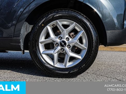Used 2025 Kia Soul LX w/ LX Technology Package image 17