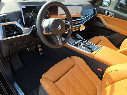 New 2026 BMW X5 xDrive40i w/ M Sport Package image 9