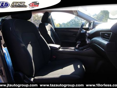 Used 2024 Nissan Sentra S FWD image 13