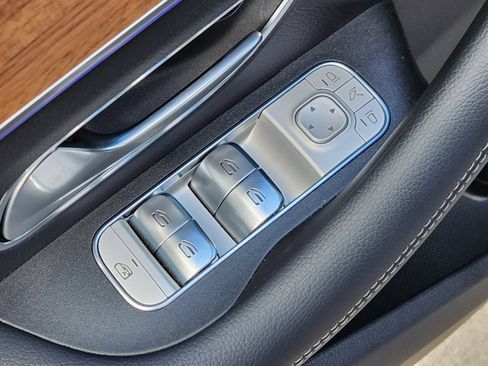 Certified 2026 Mercedes-Benz GLE 350 4MATIC image 23