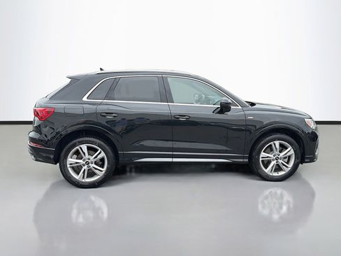 Used 2023 Audi Q3 2.0T Premium Plus AWD/4WD image 4