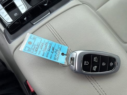 Used 2024 Hyundai Tucson SEL w/ Convenience Package AWD/4WD image 39