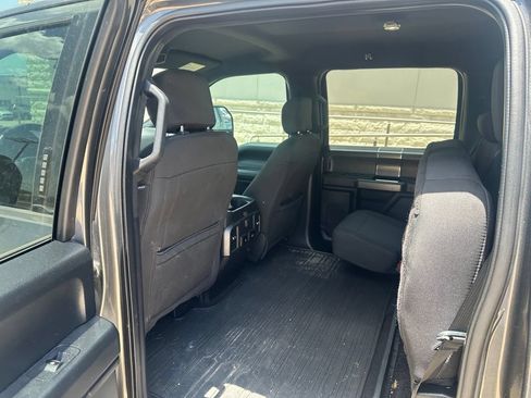 Used 2018 Ford F150 XLT w/ Equipment Group 302A Luxury RWD image 8
