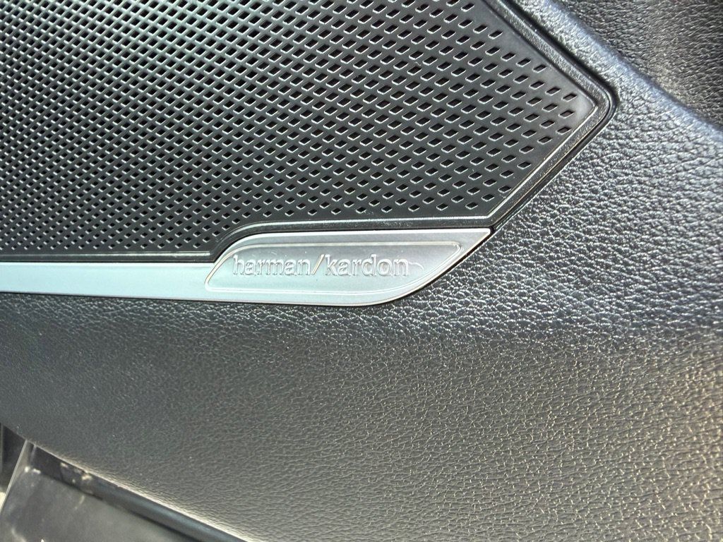 Used 2023 Kia Sportage SX FWD image 19