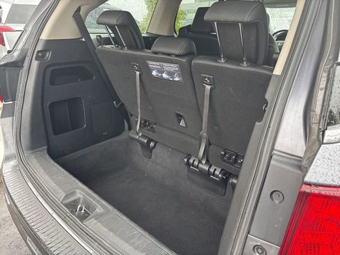 Used 2025 Honda Odyssey EX-L image 13