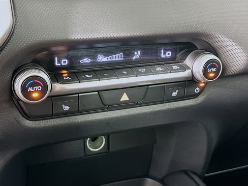 Used 2025 MAZDA CX-50 2.5 Hybrid w/ Preferred Pkg image 23